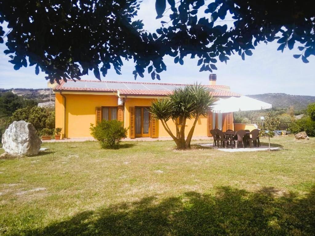 Bed and Breakfast Grotta Delle Fate Ossi Exterior foto